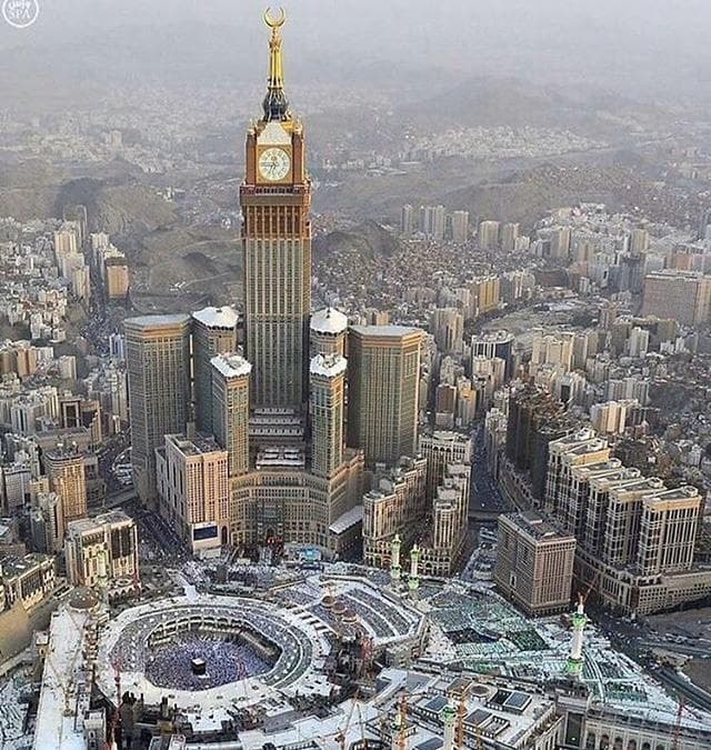 25 Hotel di Makkah Ditutup, Ada Apa?